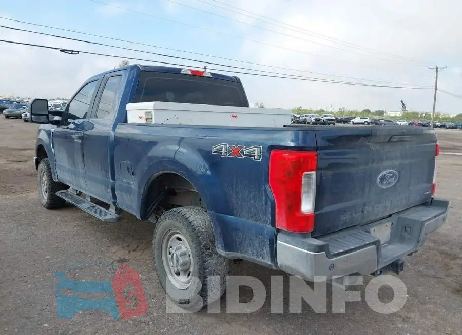 1FT7X2B66JEB85103 Photo# 3