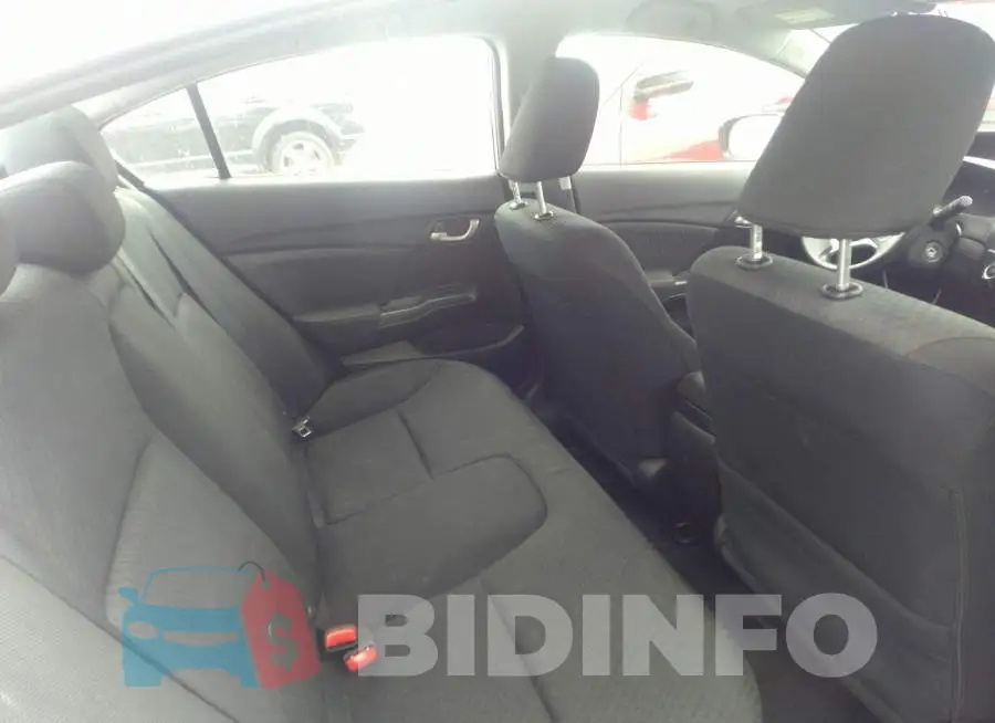 19XFB2F74FE241824 Photo# 8