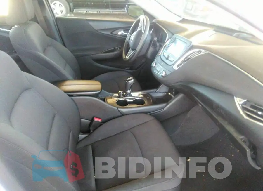1G1ZD5ST8JF157248 Photo# 5
