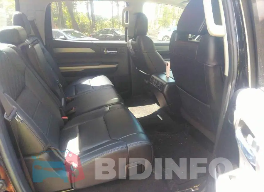 5TFAY5F19LX885174 Photo# 8