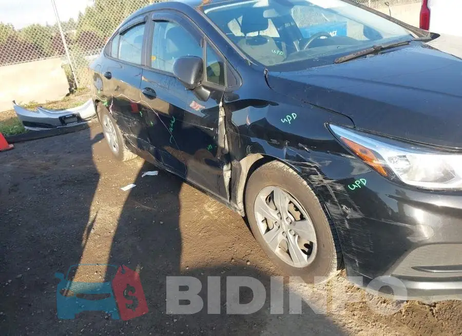 1G1BC5SMXJ7187147 Photo# 6