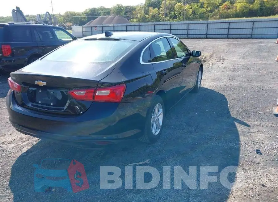 1G1ZC5ST0LF144192 Photo# 4