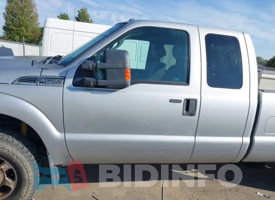 1FT7X2B65DEA26951 Photo# 6