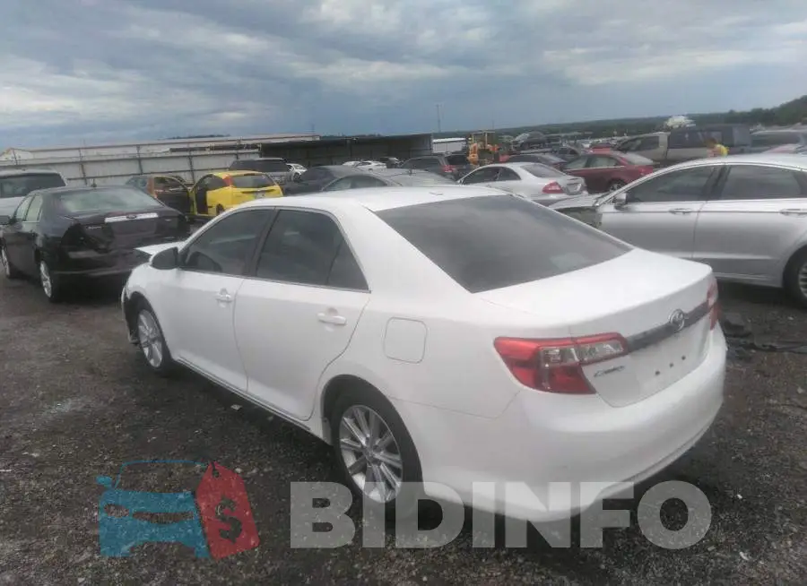 4T4BF1FK8DR291093 Photo# 3
