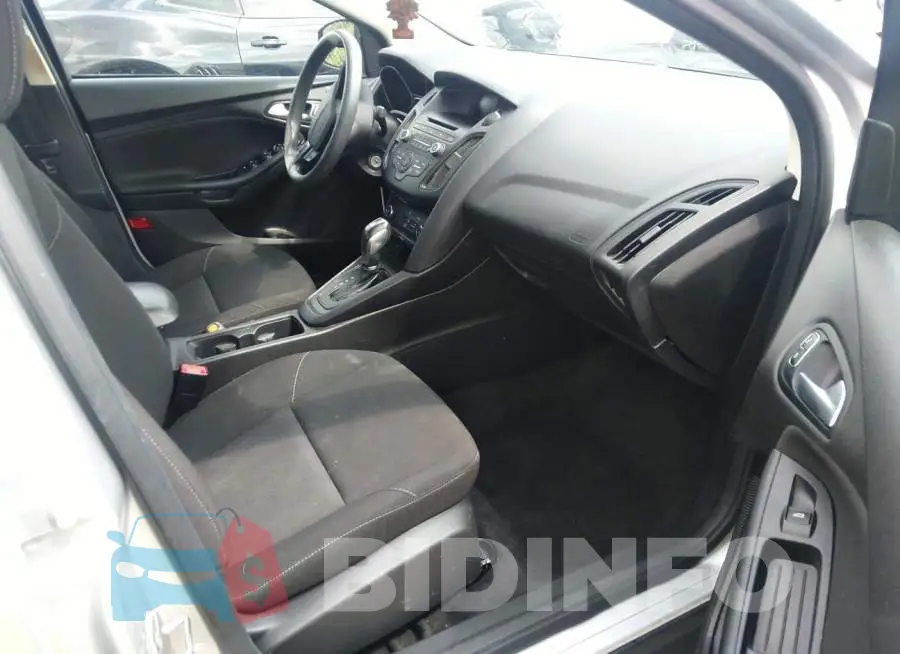 1FADP3F21GL216848 Photo# 5