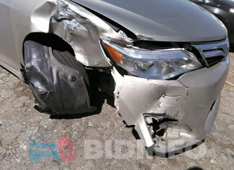 4T4BF1FK8DR292082 Photo# 6