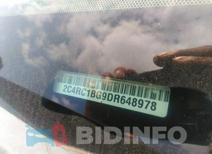 2C4RC1BG9DR648978 Photo# 9