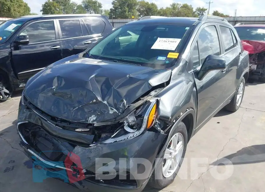 3GNCJLSB0LL224619 Photo# 2
