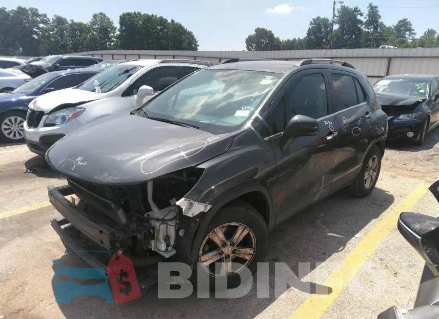 KL7CJLSB1JB723899 Photo# 2