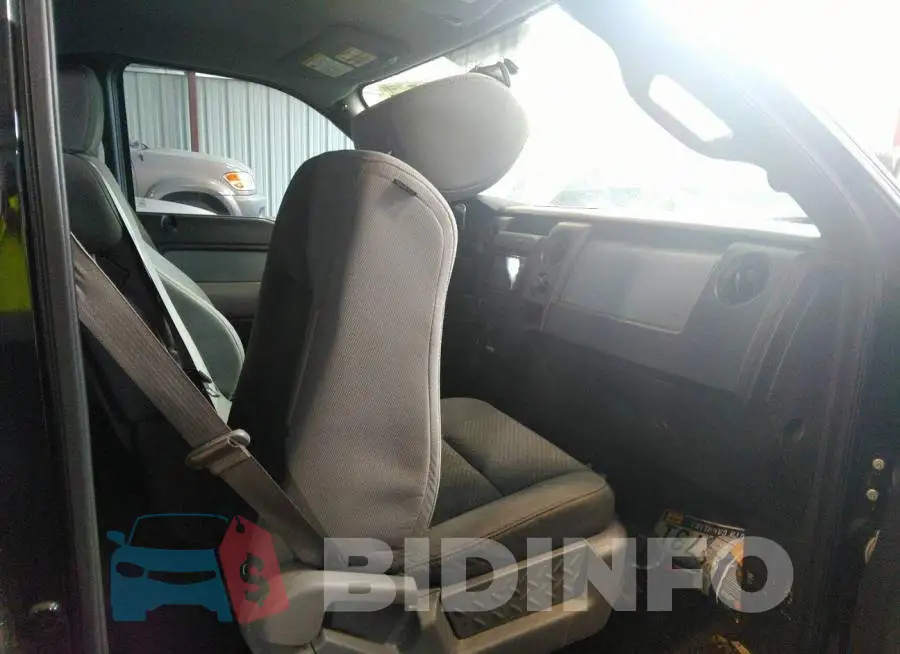 1FTMF1CF9DFD62840 Photo# 5