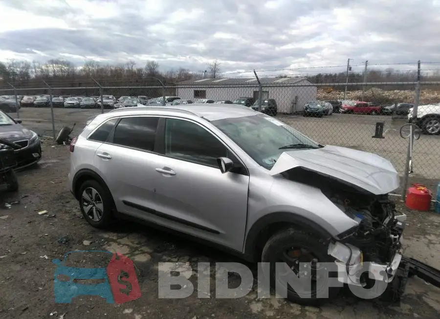 KNDCB3LCXL5397965 Photo# 1