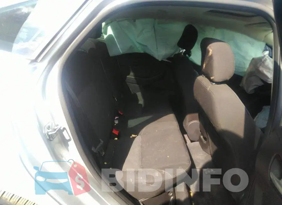 1FADP3F22FL224147 Photo# 8