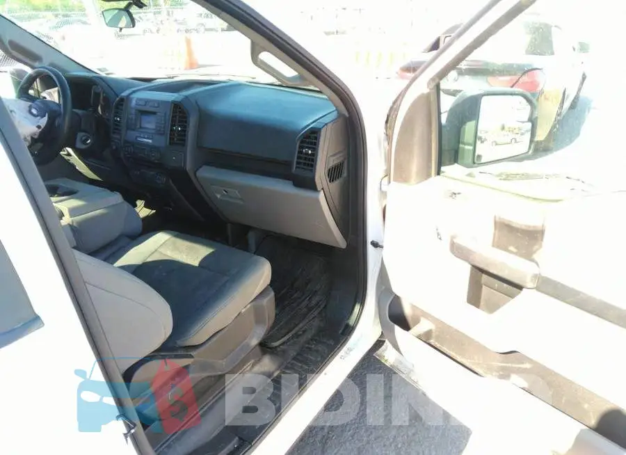 1FTMF1CB3JKF21691 Photo# 5