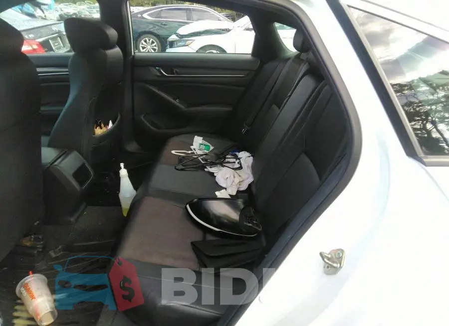 1HGCV1F35KA176434 Photo# 8