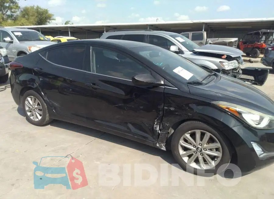 5NPDH4AE8FH631781 Photo# 6