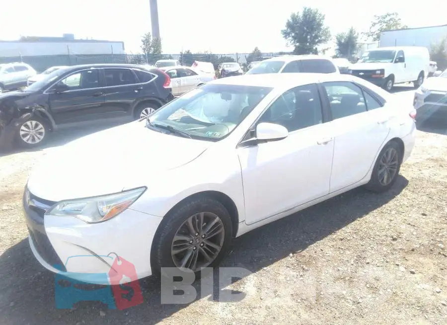 4T1BF1FK0GU215544 Photo# 2