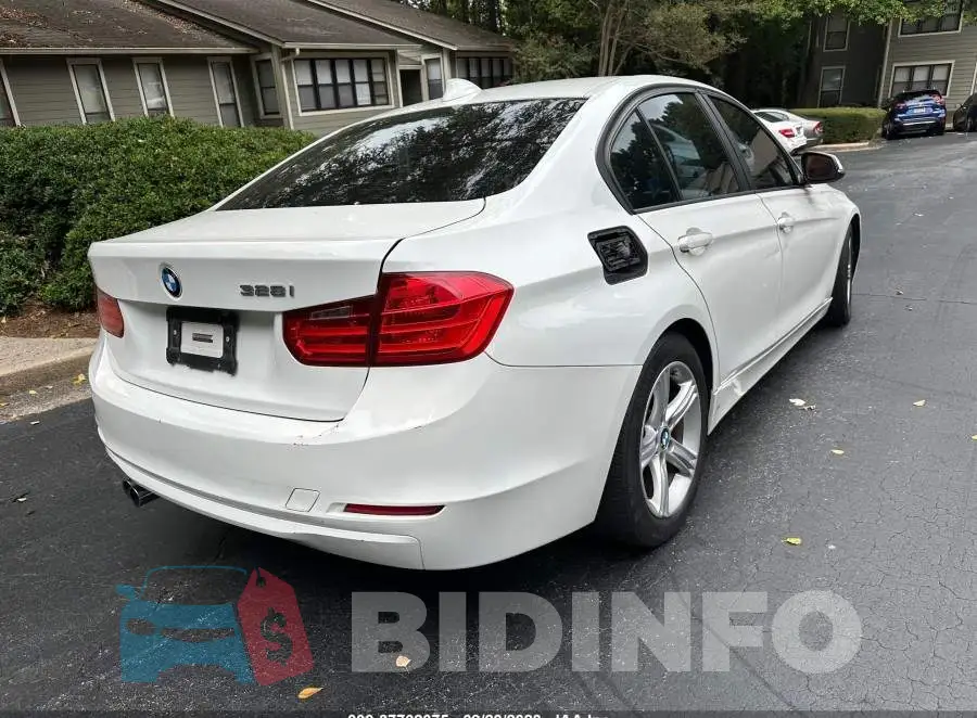WBA3A5G53DNP23792 Photo# 4