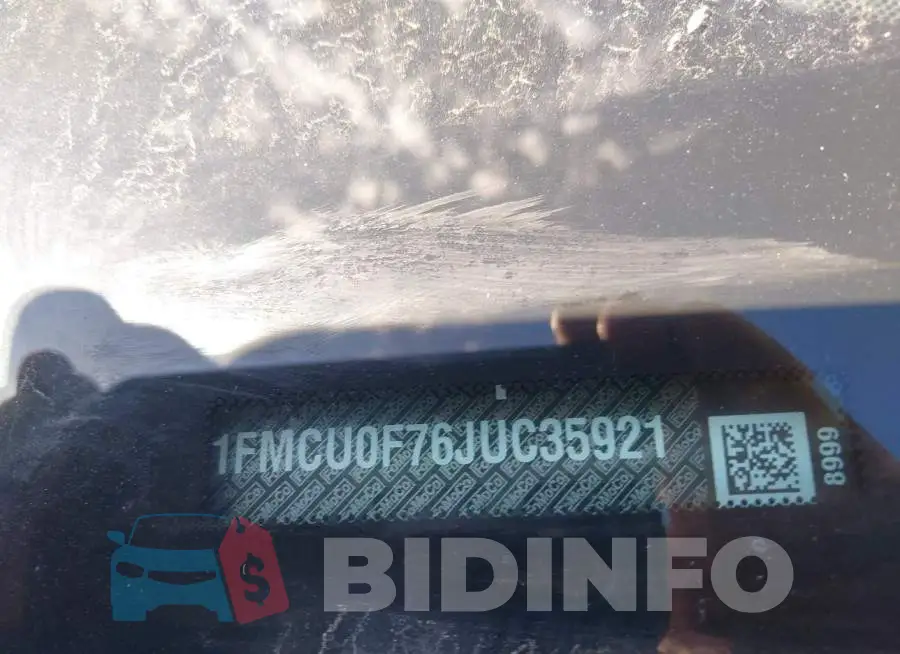 1FMCU0F76JUC35921 Photo# 9