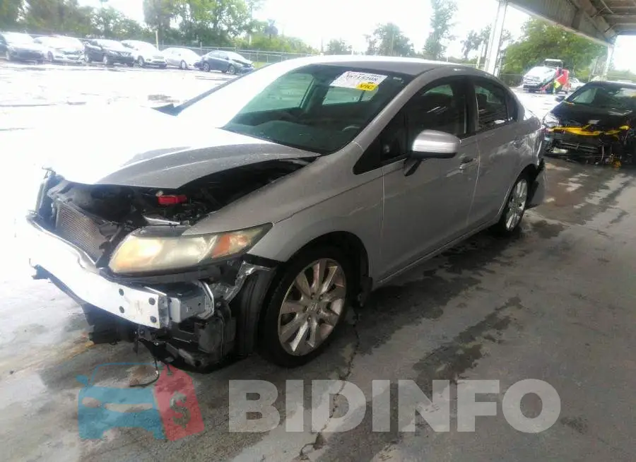 19XFB2F53EE037237 Photo# 2