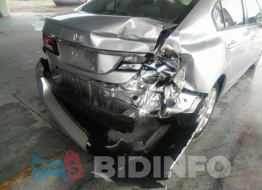 19XFB2F53EE037237 Photo# 6