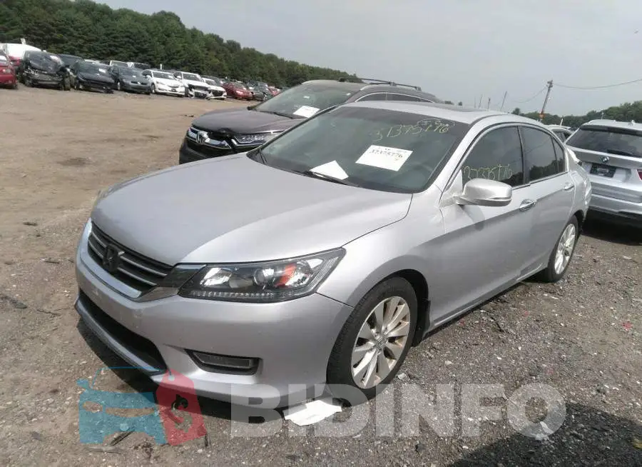 1HGCR2F71DA078162 Photo# 2
