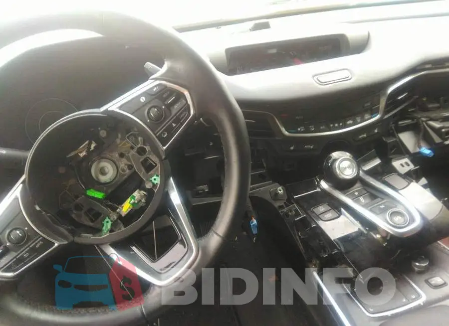 19UUB5F48MA011073 Photo# 6