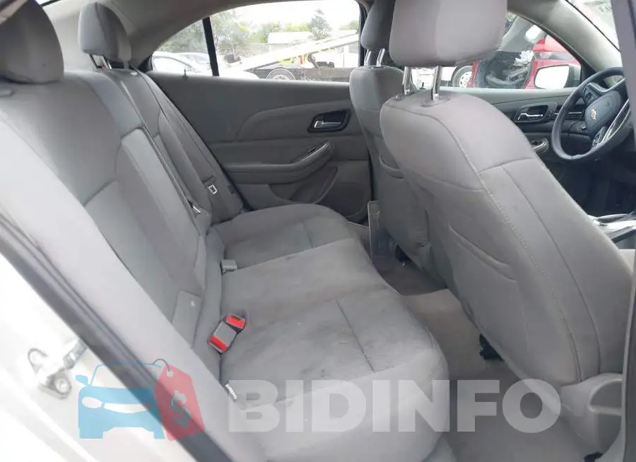 1G11B5SL4FF217391 Photo# 8