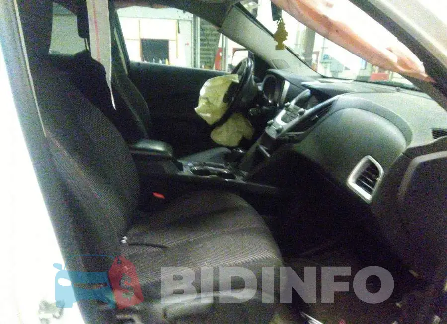 2GNFLFE38H6112112 Photo# 5