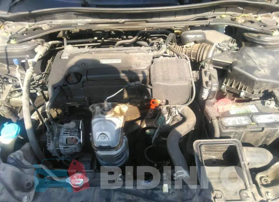 1HGCR2F16HA197133 Photo# 10