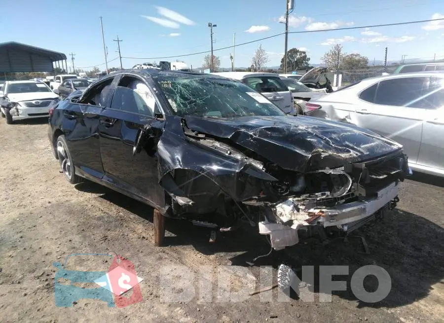 1HGCV2F39JA011863 Photo# 6