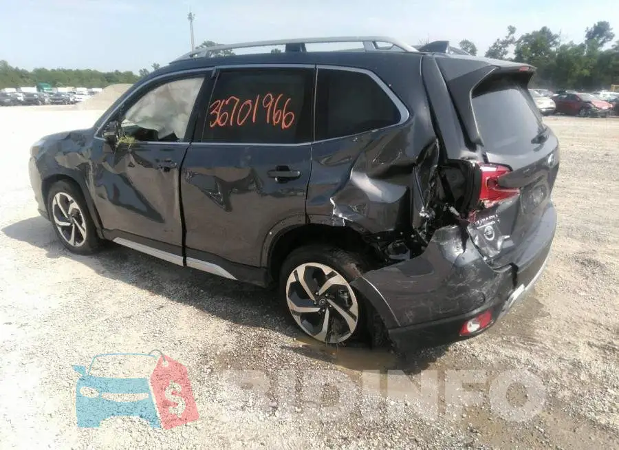 JF2SKARC2NH447526 Photo# 3