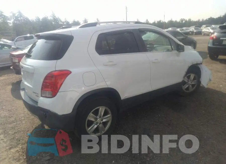 3GNCJPSB0GL142774 Photo# 4
