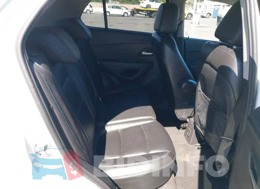 3GNCJTSB8FL239910 Photo# 8