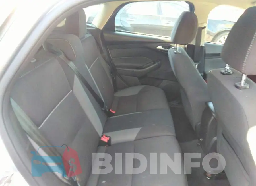 1FADP3K2XEL170844 Photo# 8