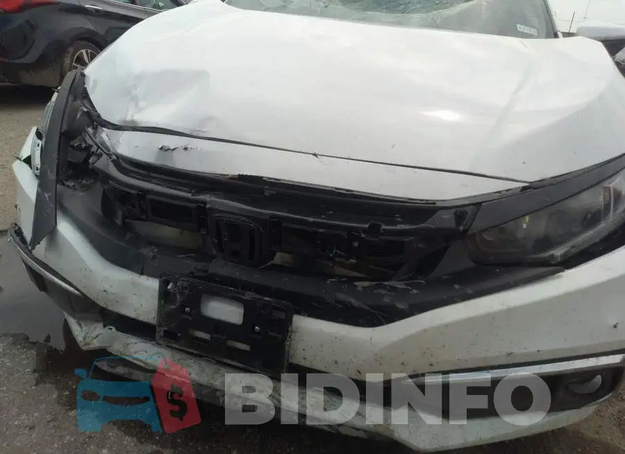 19XFC1F38KE015607 Photo# 6