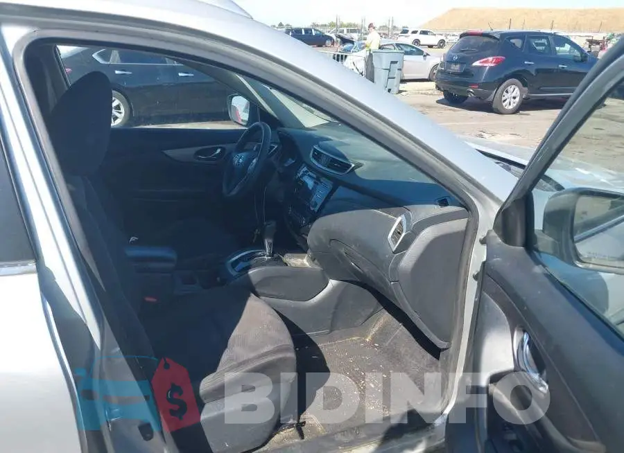 KNMAT2MT5FP528029 Photo# 5