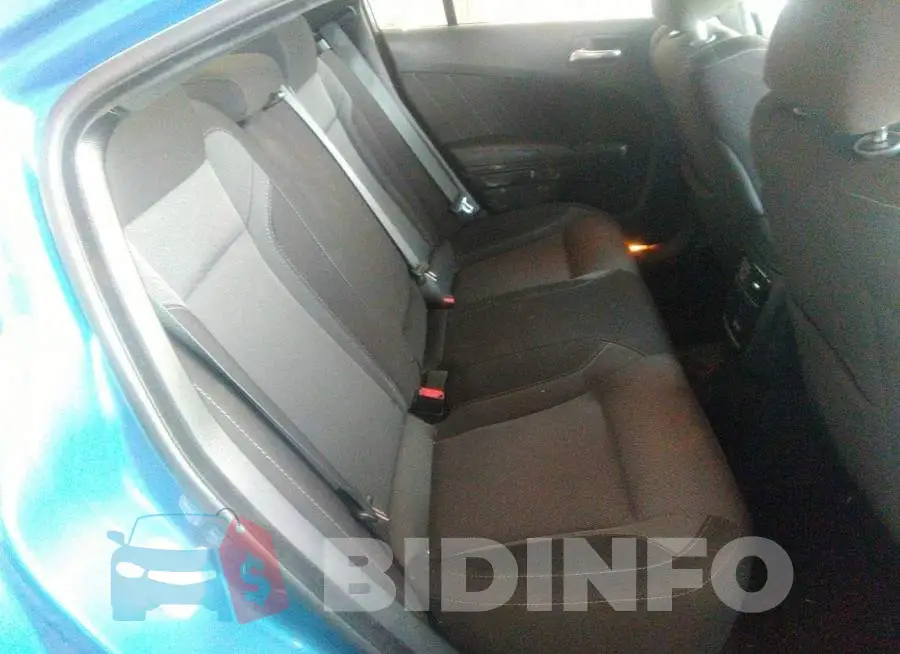 2C3CDXBGXMH612913 Photo# 8