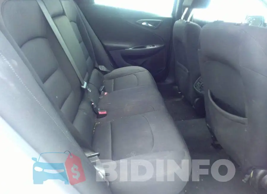 1G1ZD5ST4LF052774 Photo# 8