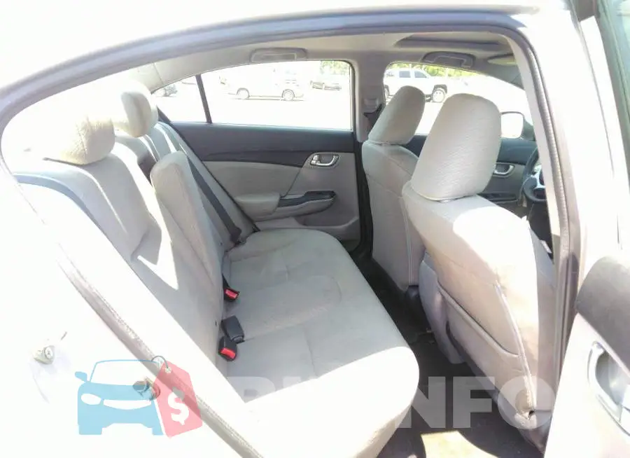 19XFB2F8XDE000145 Photo# 8