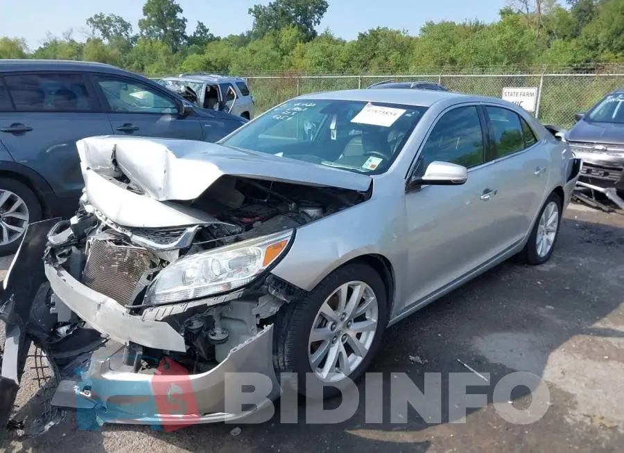 1G11E5SA1GF162518 Photo# 2