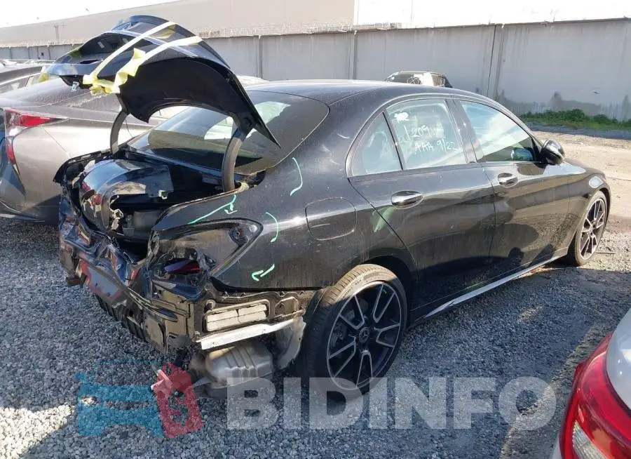 55SWF8DB9LU332655 Photo# 4