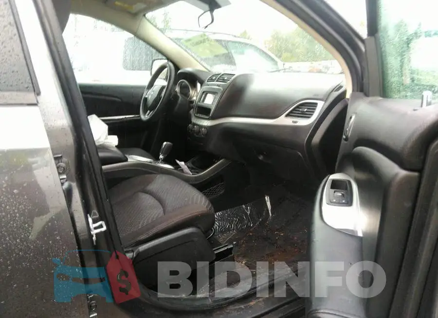 3C4PDCAB1HT701858 Photo# 5