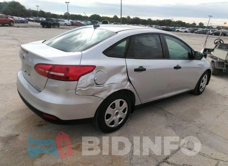1FADP3E21GL212946 Photo# 4