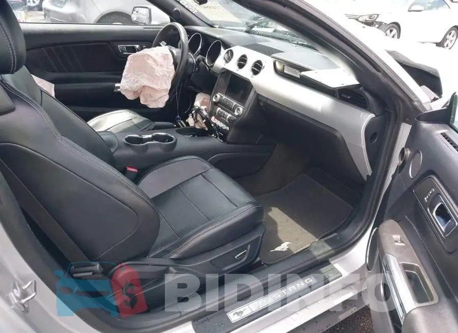 1FATP8UH8G5238317 Photo# 5