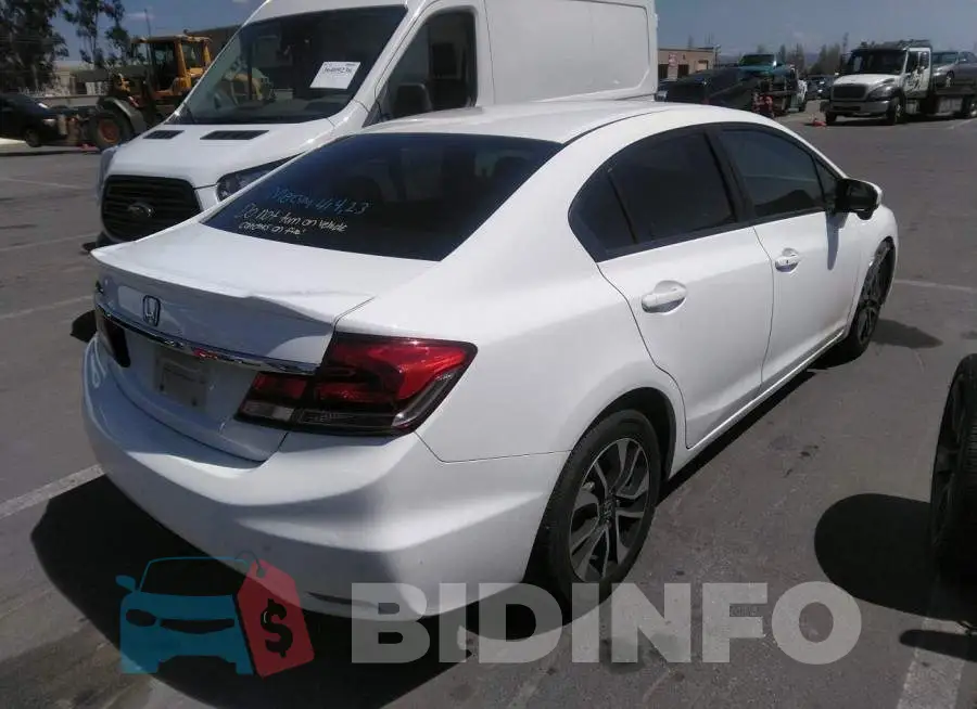 19XFB2F87EE264053 Photo# 4