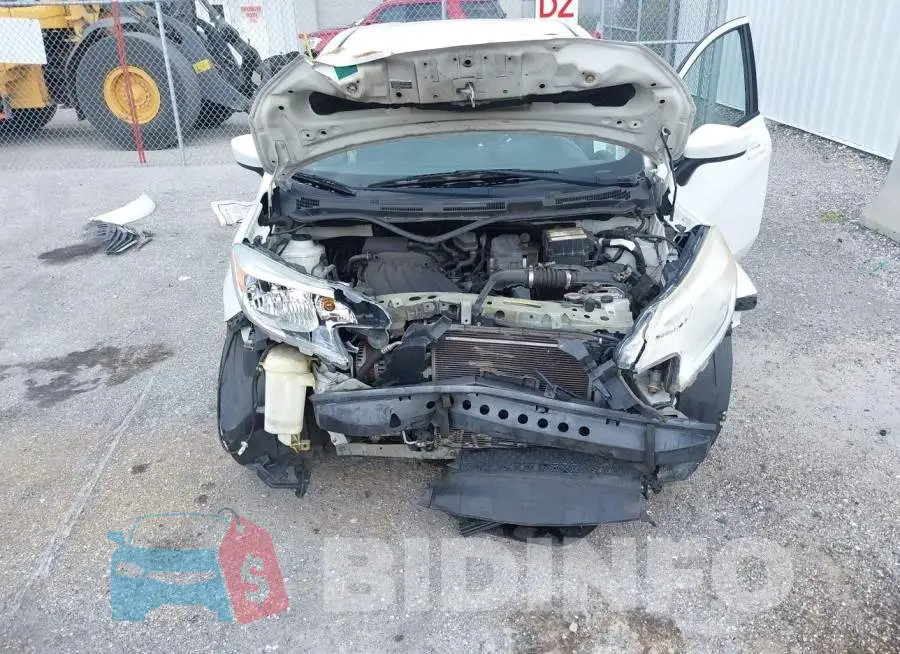 3N1CE2CP5GL390127 Photo# 6