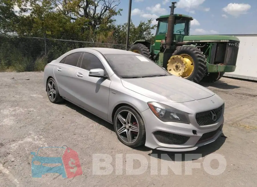 WDDSJ4EB4FN243237 Photo# 1