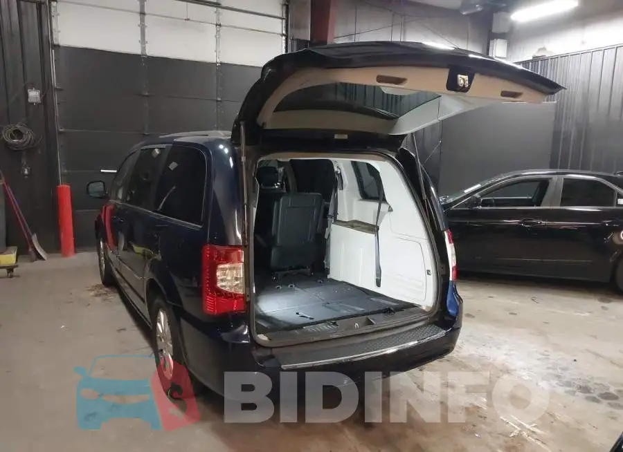 2C4RC1BG1FR537893 Photo# 3