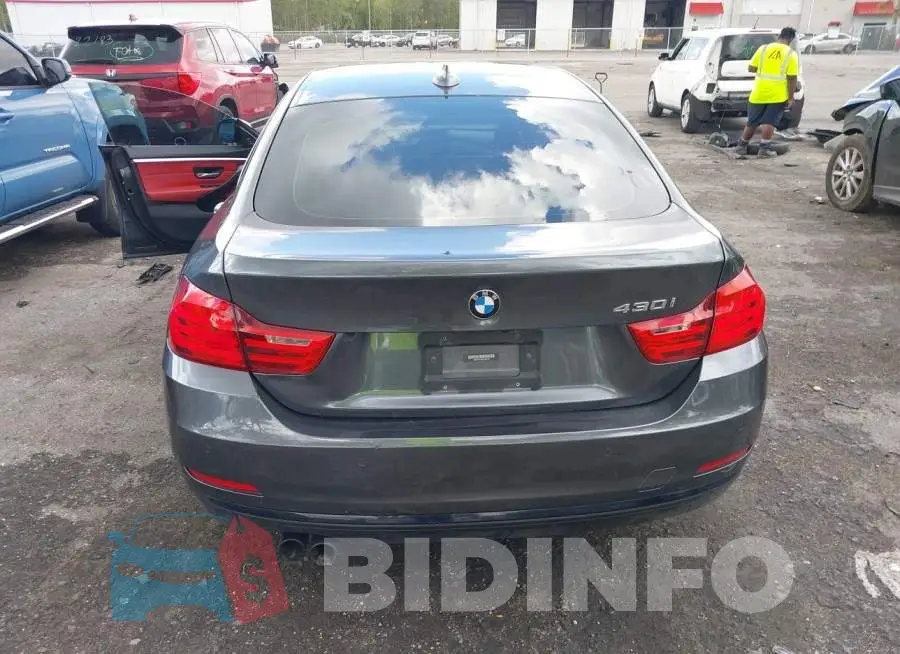 WBA4F7C39HG788792 Photo# 6