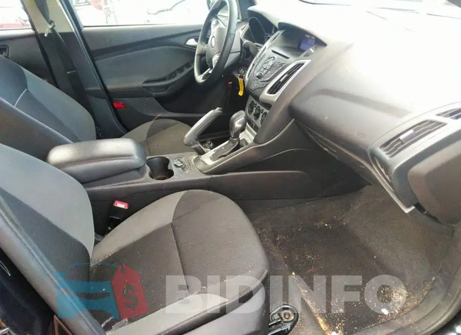 1FADP3F27DL367754 Photo# 5